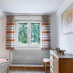 Edith Apartment